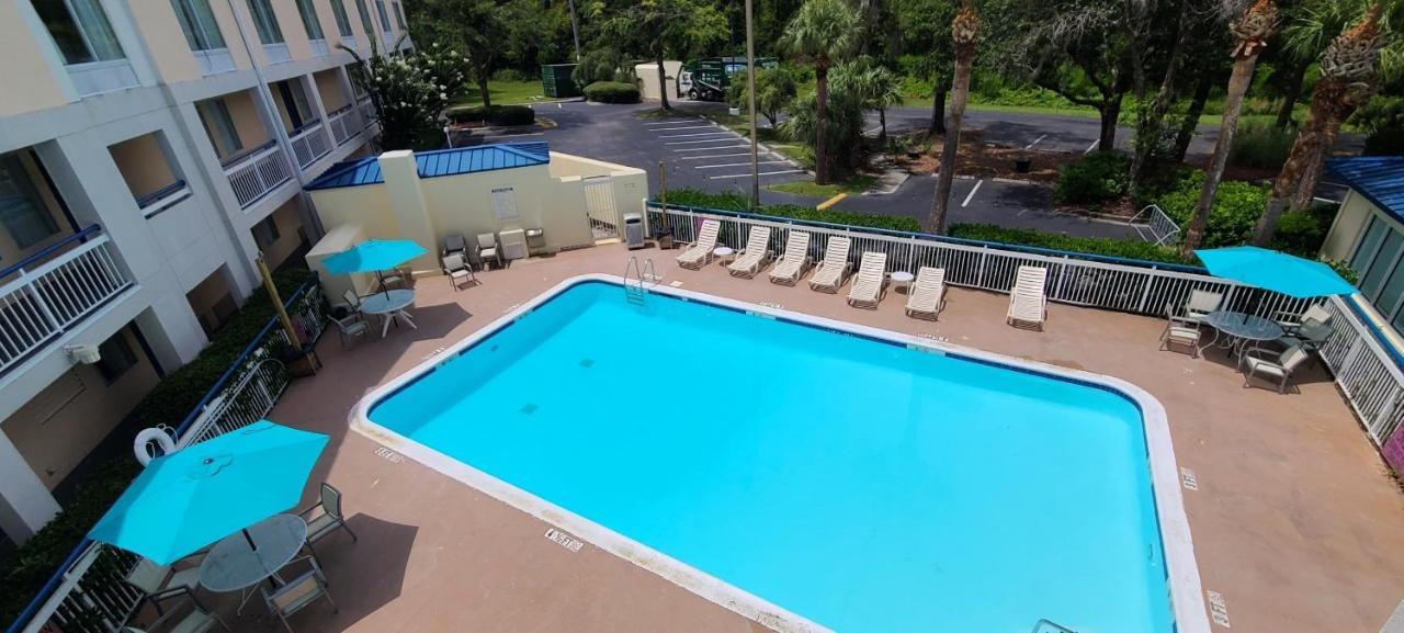 Hotel Carolina A Days Inn By Wyndham Hilton Head Island Exterior foto